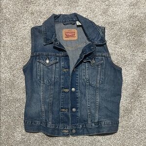 Levi's Classic Indigo Denim Vest